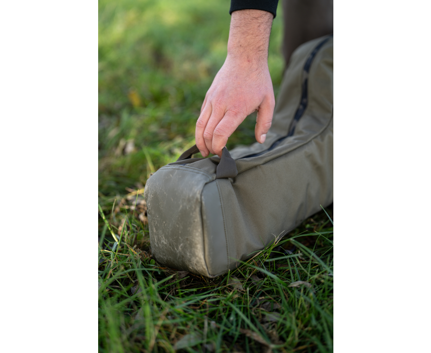 Avid RVS 10ft Retractable 3-Rod Bag