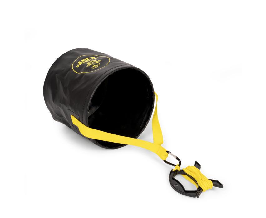 Black Cat Collapsible Water Bucket