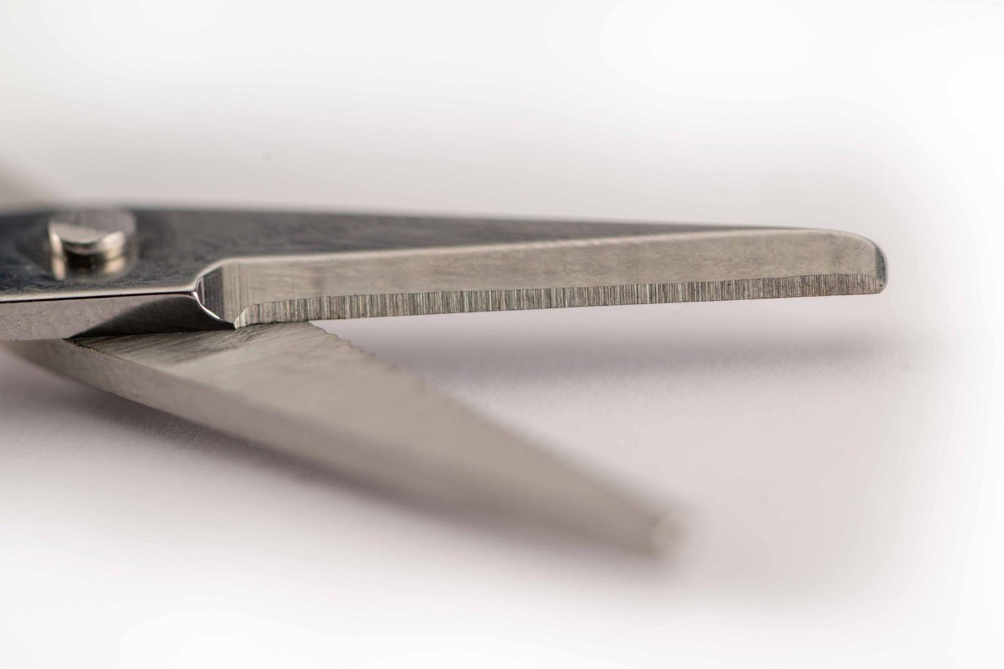 RidgeMonkey Nite Glo Strip n Snip Scissors