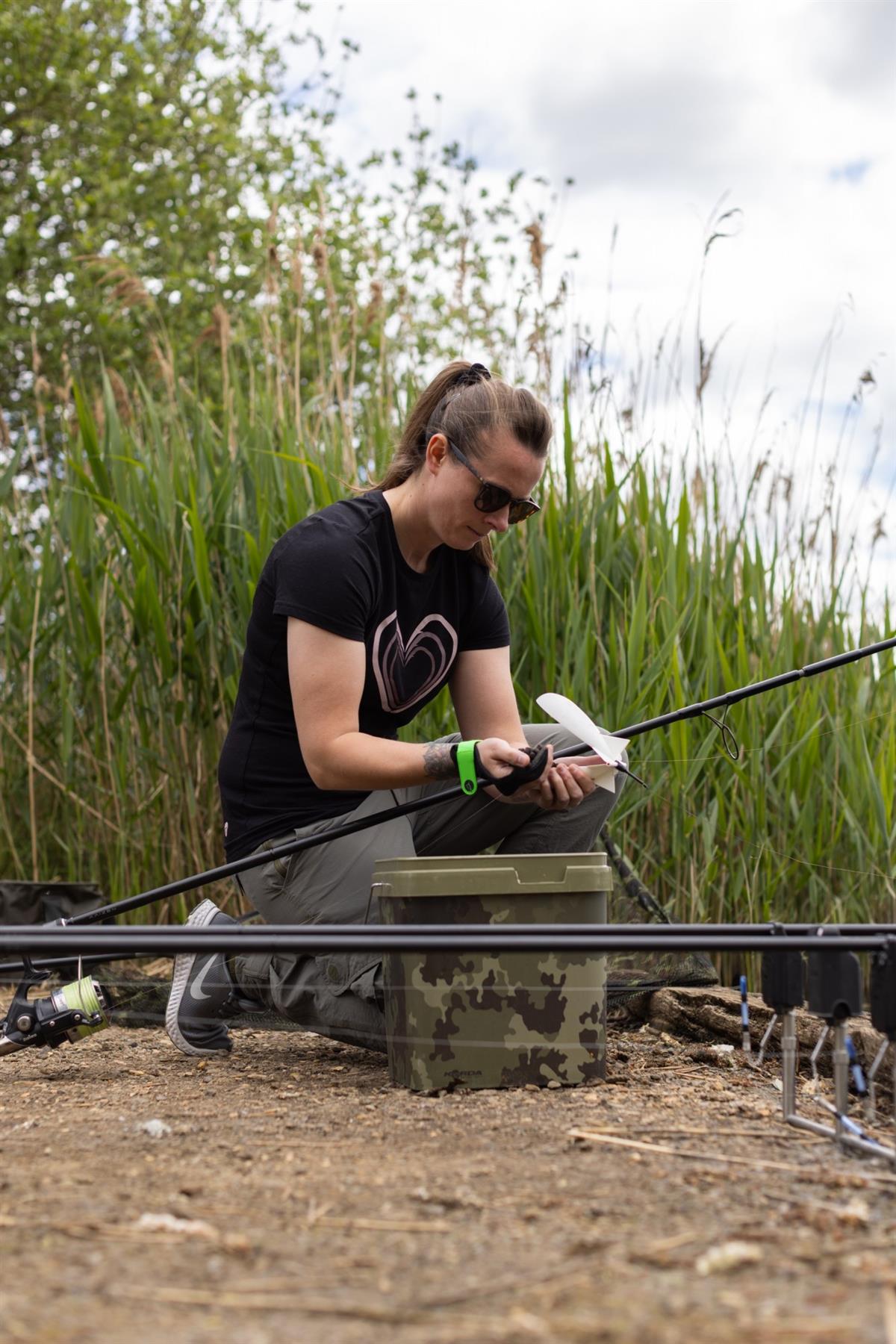 Korda Womens Love Tee Black