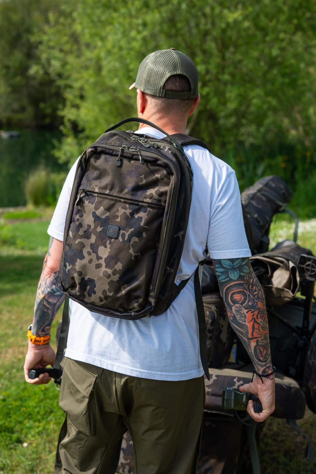 Korda Commuter Rucksack Dark Kamo