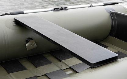 Fox EOS 300 Boat