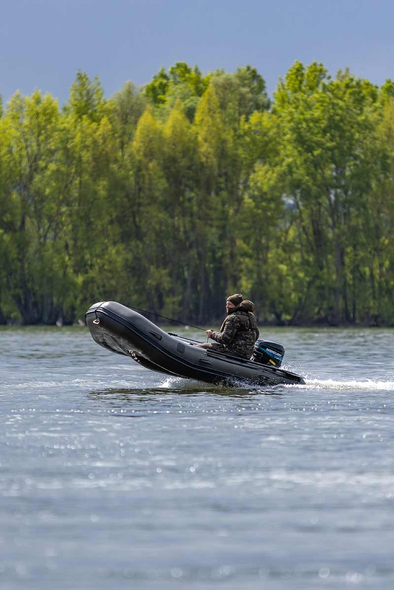 Fox 320 X Boat