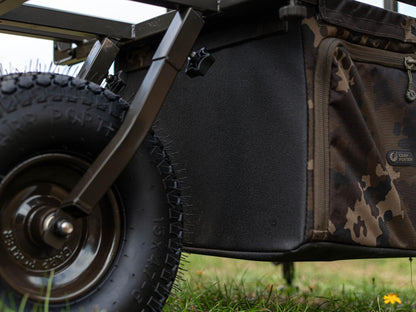 Carp Porter Standard Drop-In Barrow Bag Dark Kamo