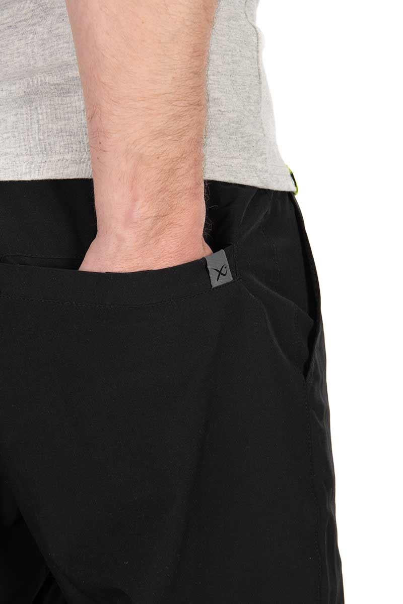 Matrix LW Shorts Black