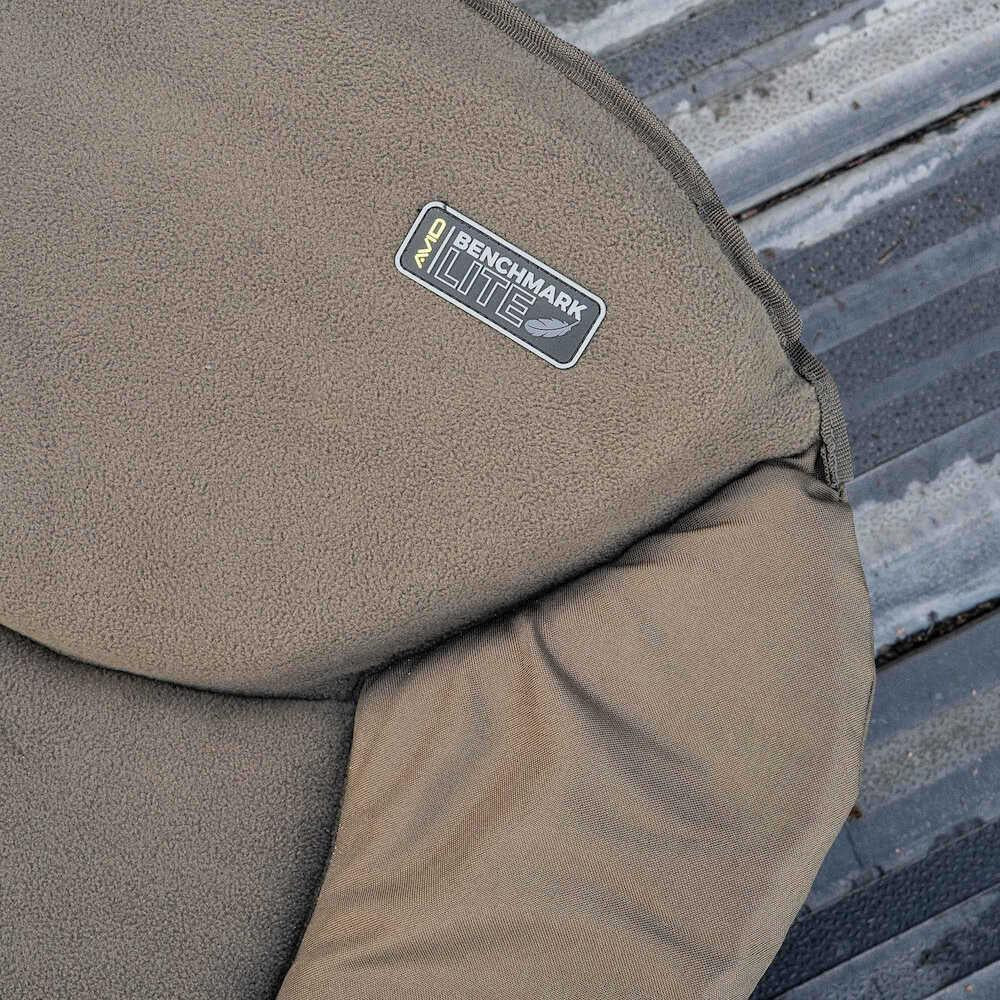 Avid Benchmark Lite Memory Foam Bed