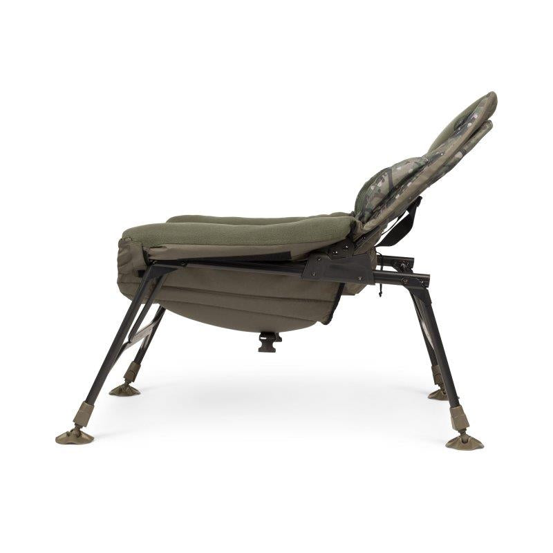 Trakker Levelite Camo Colossus Recliner Chair