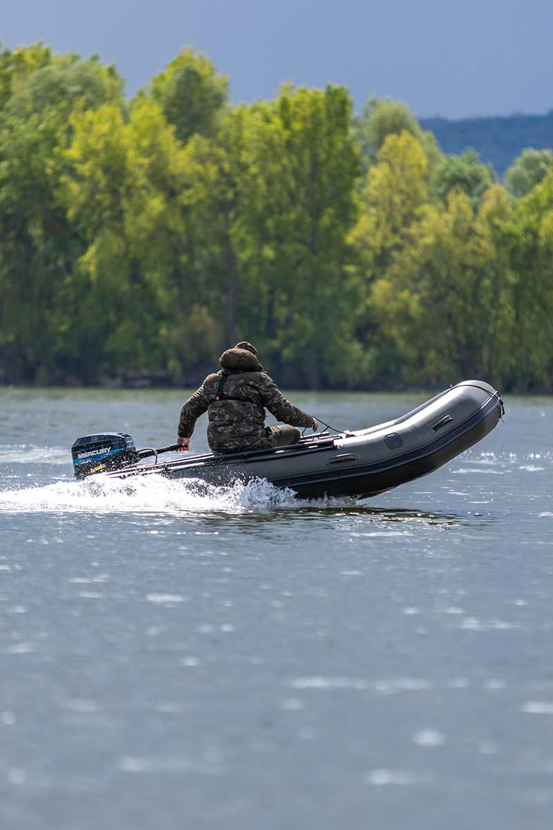 Fox 320 X Boat