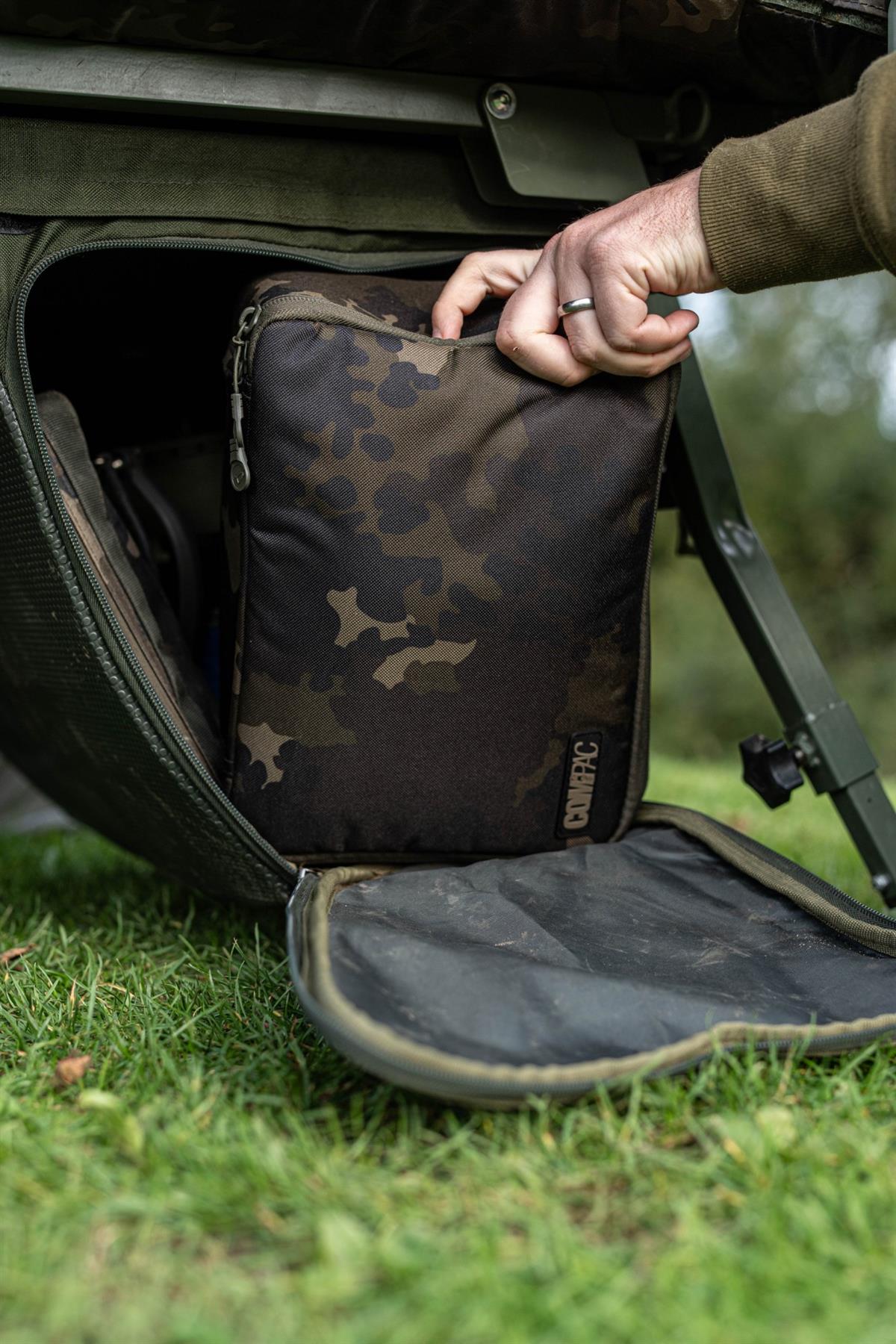 Korda Compac 200 Tackle Pouch Dark Kamo