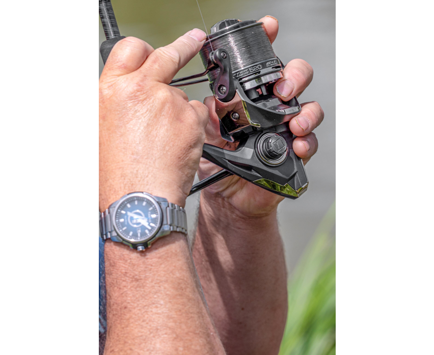 Preston Monster Feeder Reel
