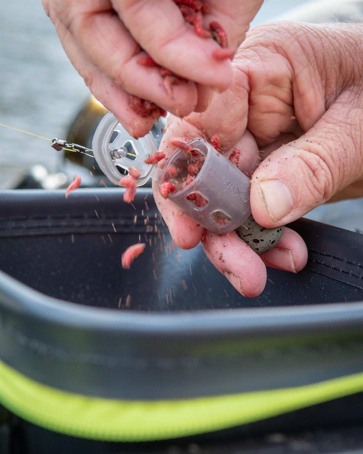 Matrix Maggot Feeders