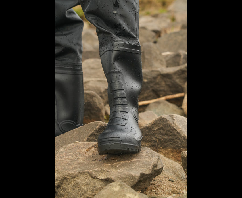Black Cat Booted Waders