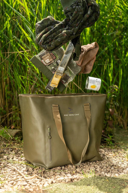 One More Cast Heist The S**T Bag