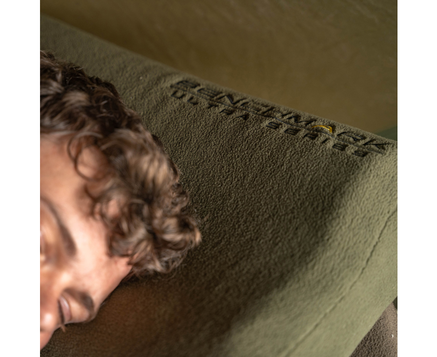 Avid Benchmark Ultra Memory Foam Pillow