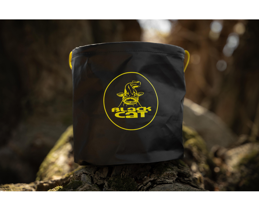 Black Cat Collapsible Water Bucket