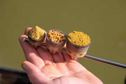 Guru Fast Release Pole Pots (x2)