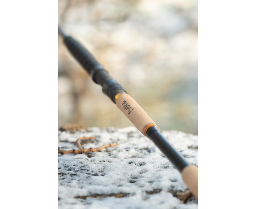 Black Cat Battle Cat Elite Vertical 1.9