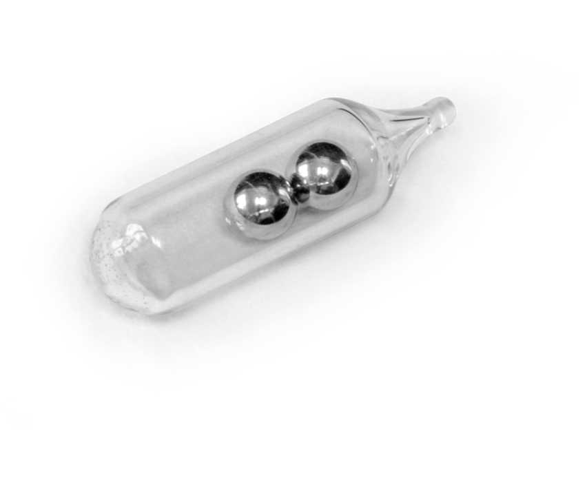Black Cat Glass Rattle 6mm