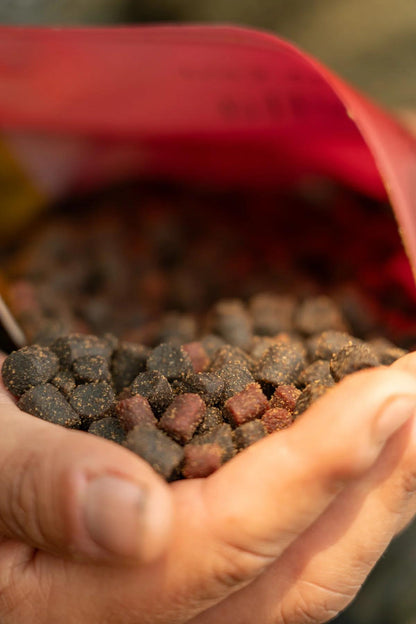 One More Cast Paella Pellet 6mm & 8mm 1kg