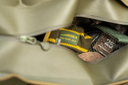 One More Cast Heist The S**T Bag