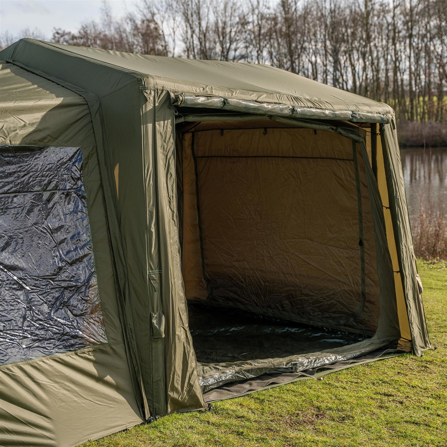 Avid InflataHouse