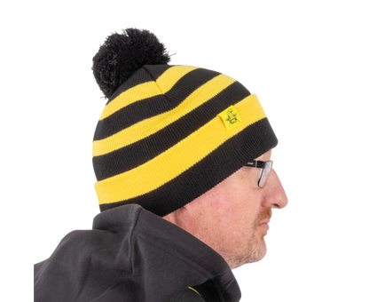 Black Cat Bobble Hat