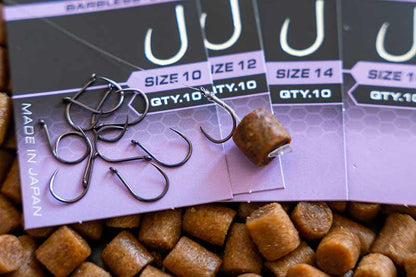 Matrix X9 Carp Wide Gape Hook - Eyed Barbless