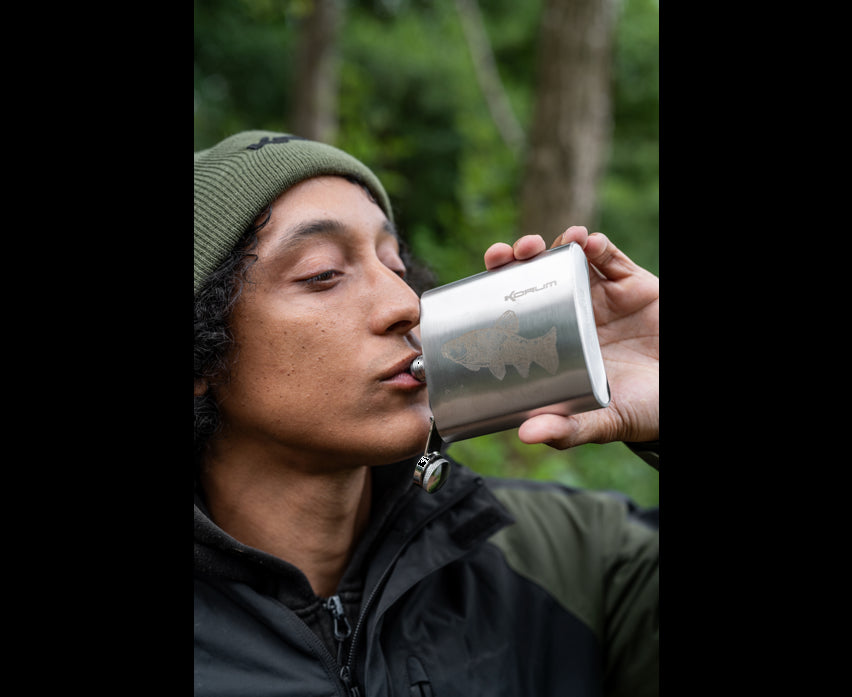 Korum Classic Hip Flask Tench 7oz