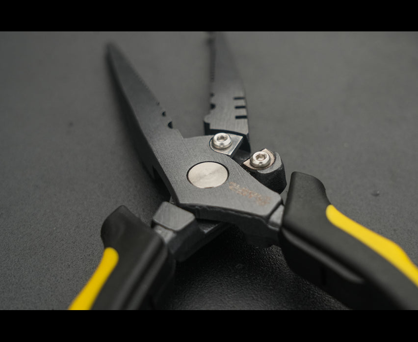Black Cat Split Ring Pliers