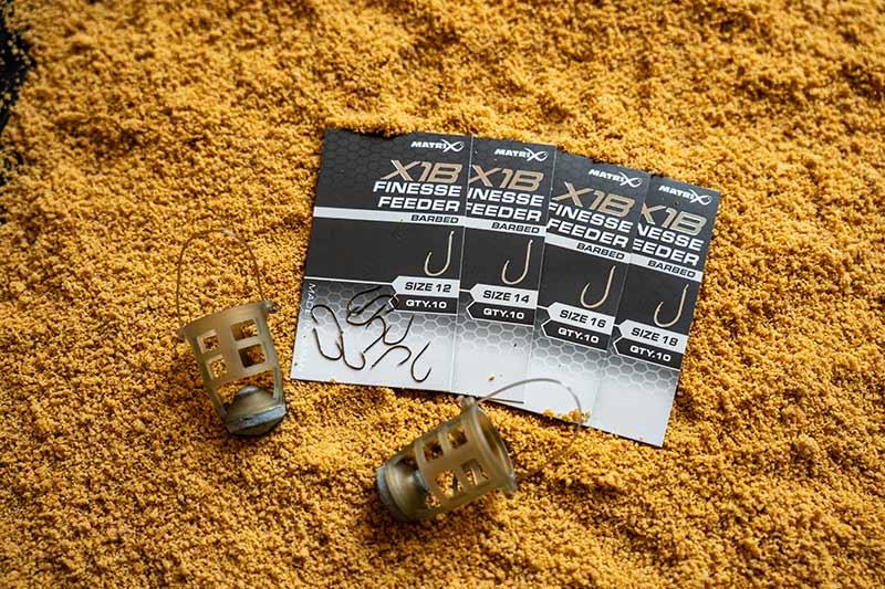 Matrix X1B Finesse Feeder Hook - Spade Barbed