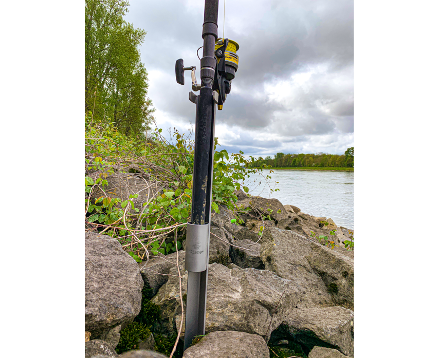 Black Cat Stainless Steel Rod Holder 0.85m