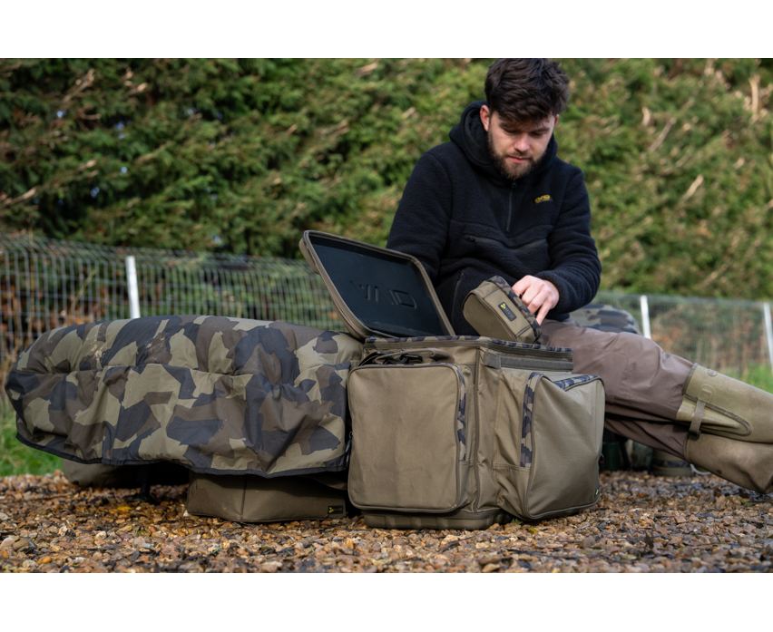 Avid RVS Deluxe Hard-Top Carryall - Standard