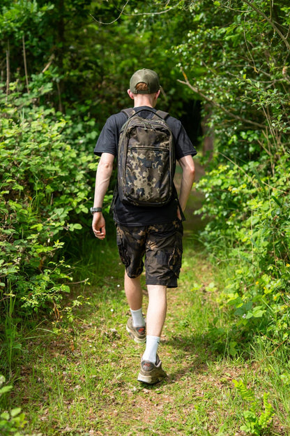 Korda Commuter Rucksack Dark Kamo