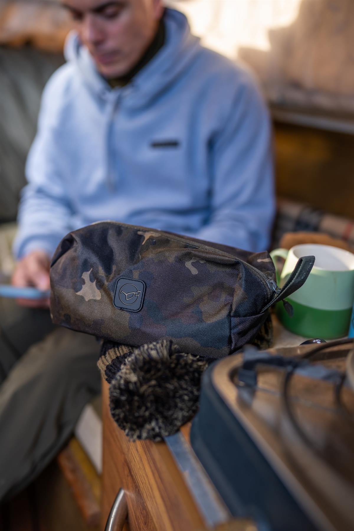 Korda Wash Bag Dark Kamo