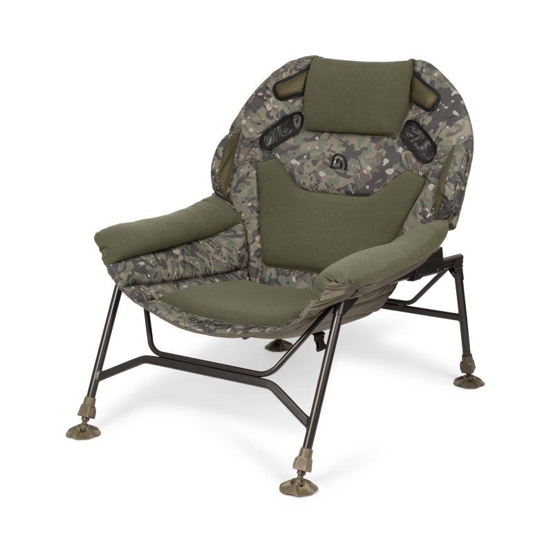 Trakker Levelite Camo Colossus Recliner Chair