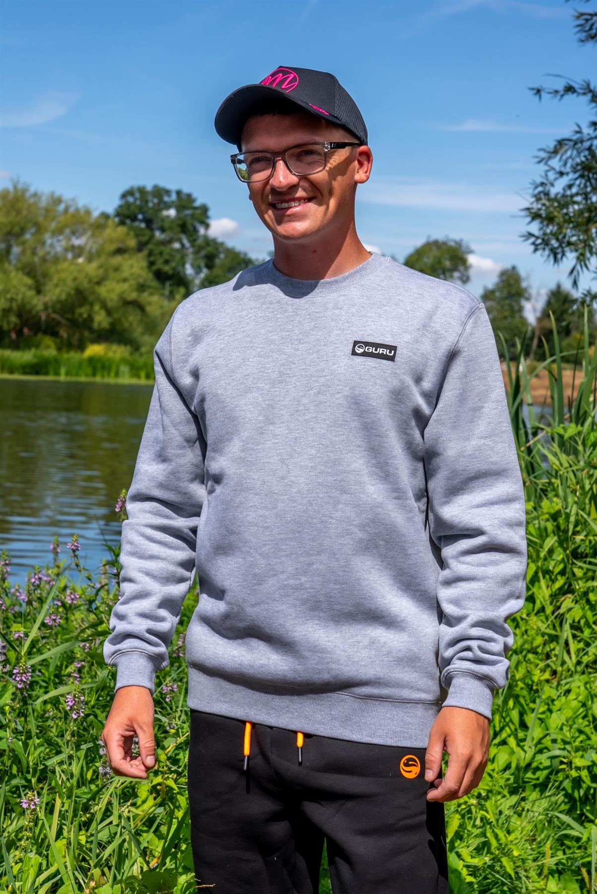 Guru Patch Crewneck Grey