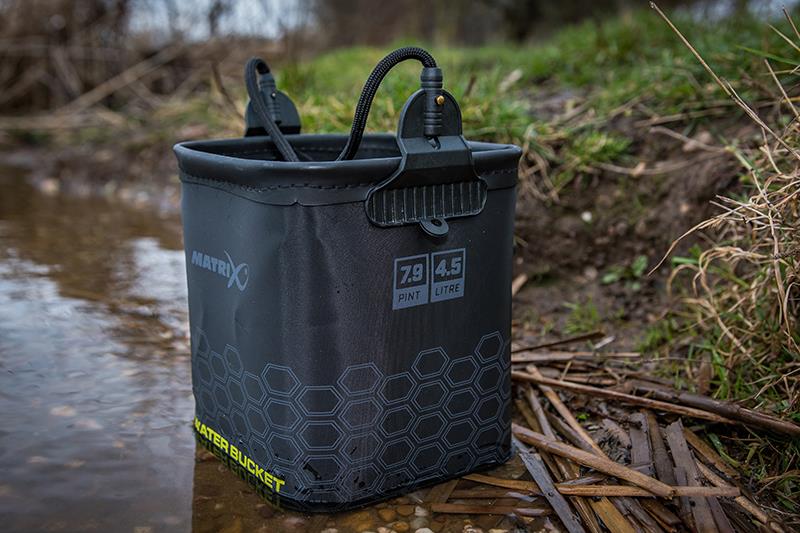 Fox Matrix 4.5L EVA Water Bucket inc Cord