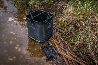 Fox Matrix 4.5L EVA Water Bucket inc Cord
