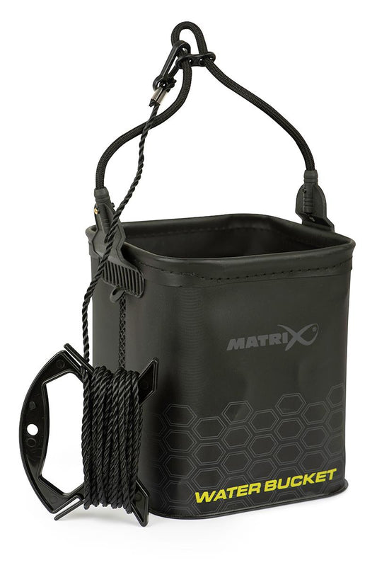 Fox Matrix 4.5L EVA Water Bucket inc Cord